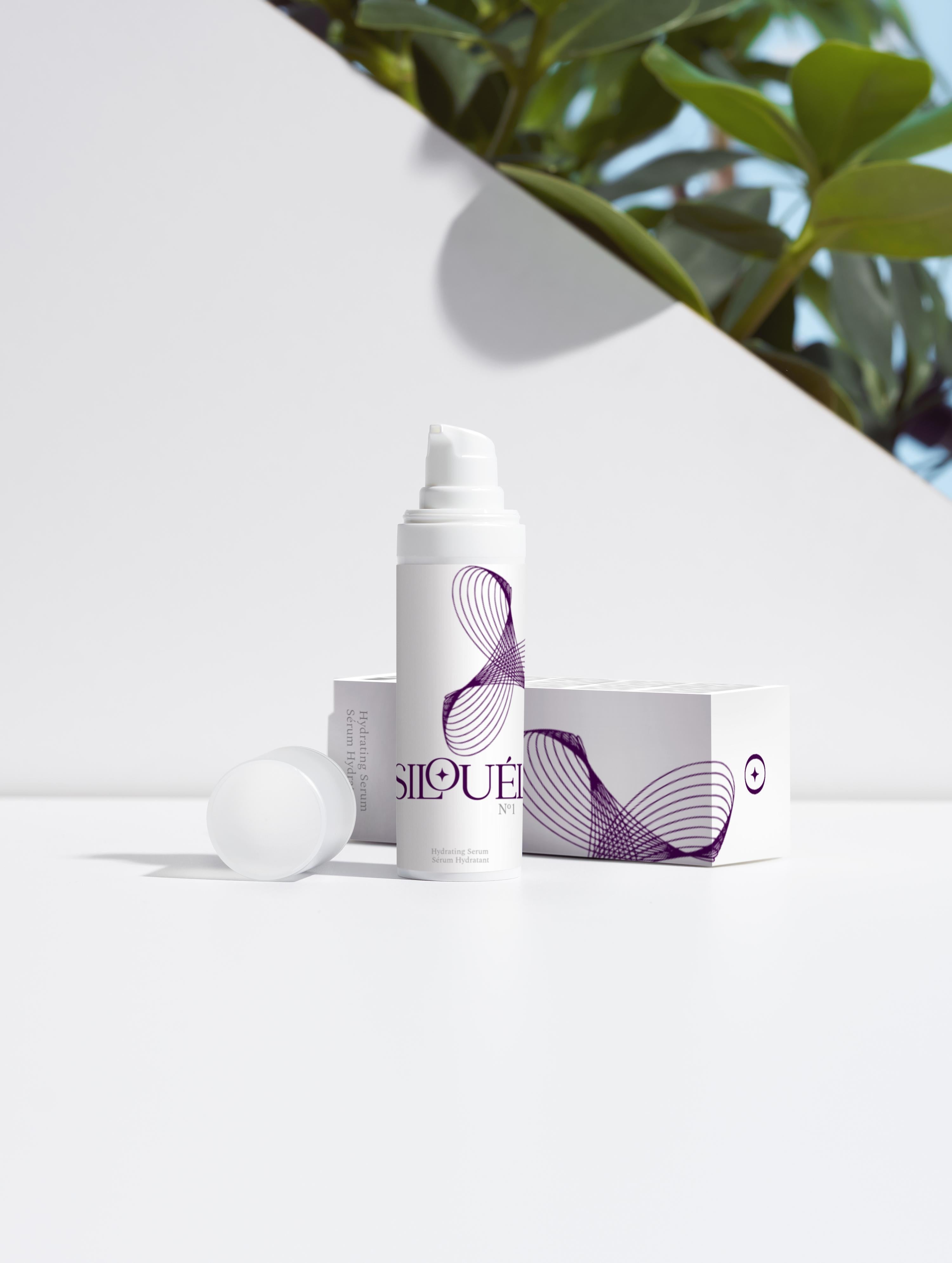 Hydrating Face Serum for Dry & Sensitive Skin with Soothing Cloudberry & Peony for a Healthy Glow