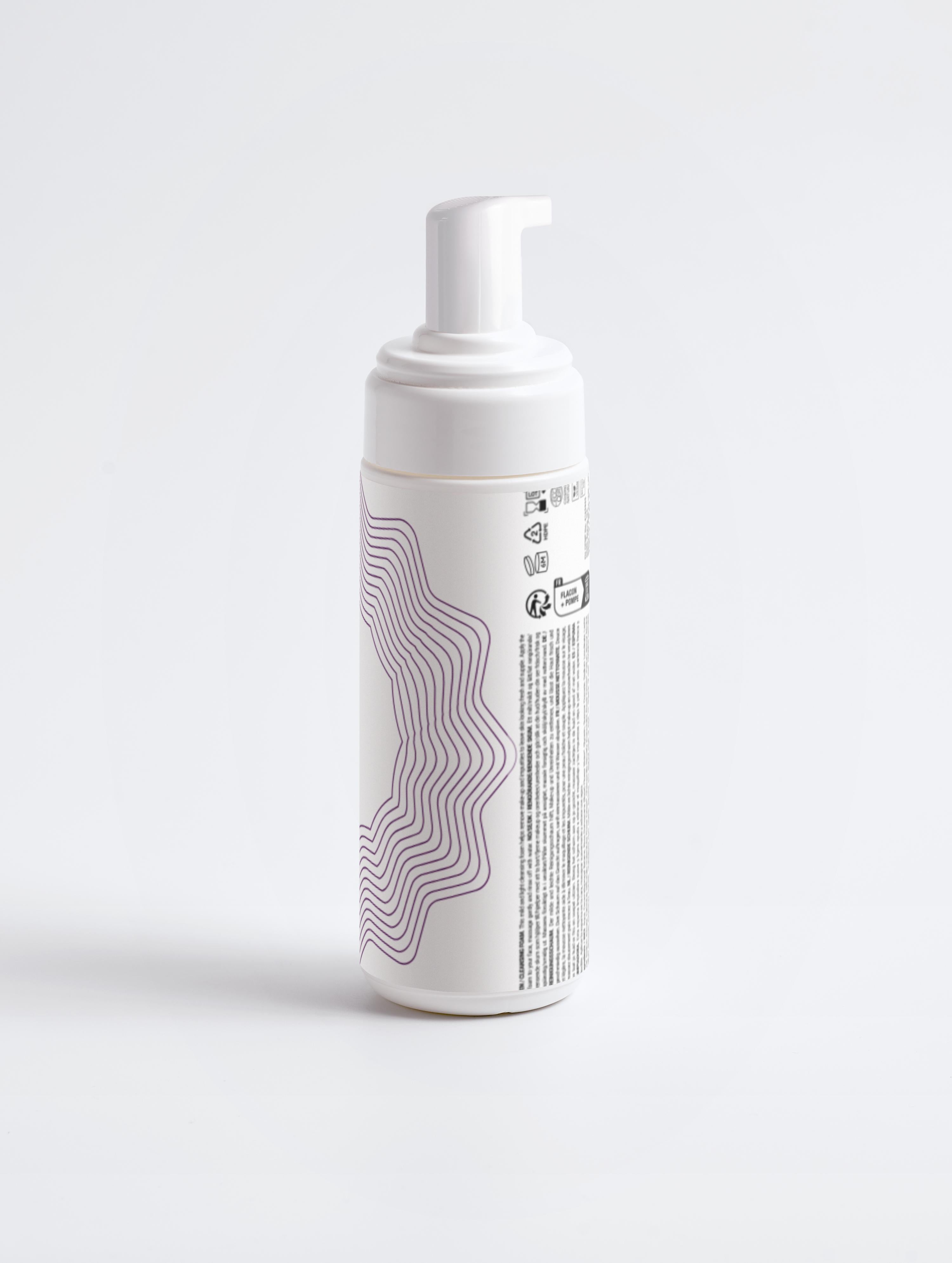 Cleansing Foam: Gentle Make-up Remover & Impurity Purifier